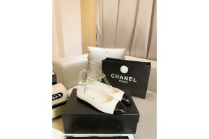 Chanel Women Flats White/Black CHN-017