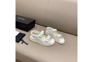Chanel Women Sandals White CHN-053
