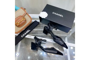 Chanel 2022 Mid-heel Pumps Black CHN-154